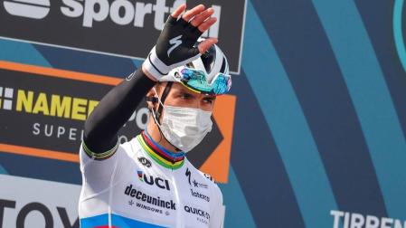 Alaphilippe se impone en una gran etapa en la Tirreno y Van Aert se mantiene líder