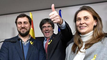 La exconsellera Serret, huida en Bélgica, se entrega en el Tribunal Supremo