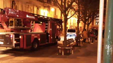 Un incendio sin heridos afecta al bar El Redín, en Pamplona