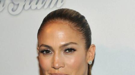 Jennifer Lopez y Armie Hammer unirán amor y acción en 'Shotgun Wedding'
