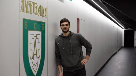 “Mi mejor opción es seguir en Anaitasuna y con mi familia al lado”