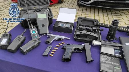 Parte de las armas incautadas.