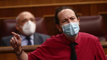 Iglesias acusa a Egea de "comprarse" a Cs: "¿Le dio la pasta un constructor?"