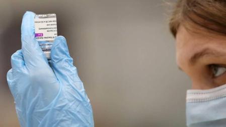 Navarra retomará la administración de la vacuna de AstraZeneca "a lo largo de la próxima semana"