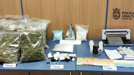 Desmantelado un punto de venta de droga en Pamplona con tres detenidos