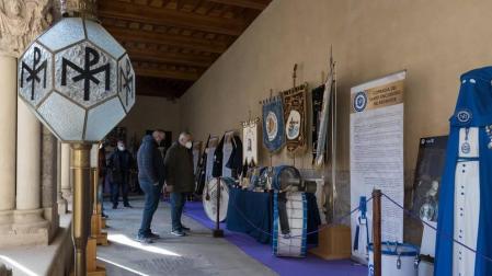 La Semana Santa tudelana, en una exposición en el claustro de la Catedral