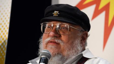 George R. R. Martin pide a sus fans que no le presionen