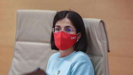 Darias asegura que España triplicará la llegada de vacunas a partir de abril