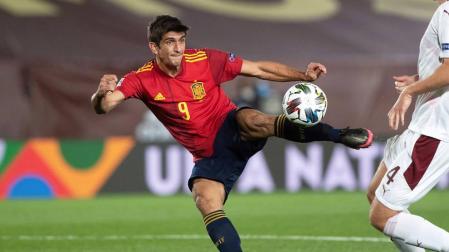 Gerard Moreno abandona la concentración de la selección lesionado