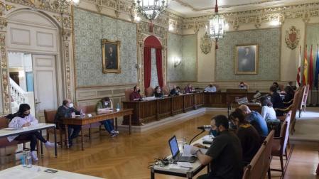 Tudela estudiará bonificar la contribución a familias numerosas y monoparentales
