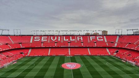 El estadio Sánchez Pizjuán, una hora antes del partido.