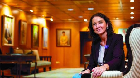 Reyes Maroto: “El Gobierno trabajará con las autonomías un plan para la hostelería”