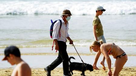 España vuelve al riesgo alto de transmisión en un momento crítico