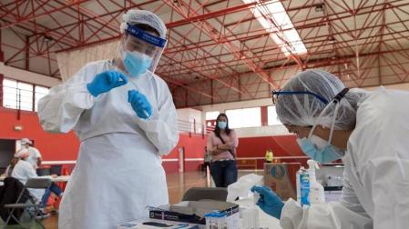 El departamento de Salud está llevando a cabo este viernes, 2 de abril, un cribado en Arguedas ante el incremento de positivos de Covid-19 registrado en los últimos días.