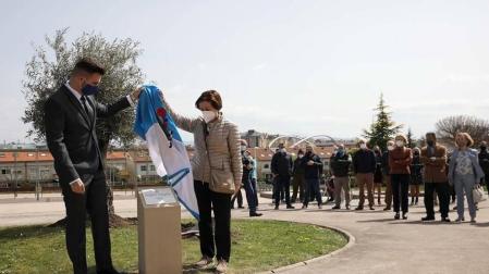 Zizur Mayor rinde homenaje a su primer alcalde, Luis Ibero