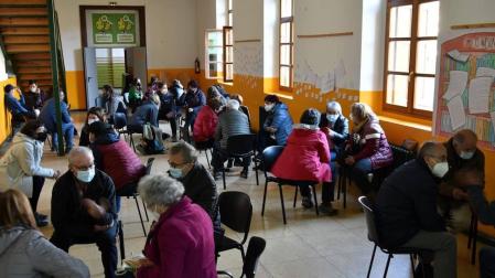 Roncal pide usos sociales y con vocación de valle para las antiguas escuelas
