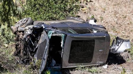 Woods sufre "múltiples lesiones" en la piernas y necesita cirugía