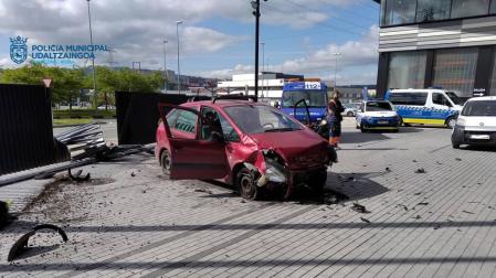 Herida leve tras sufrir un "aparatoso accidente" en Ladaben