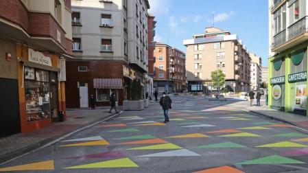 Peatonalización de la Milagrosa: banderines para pisar