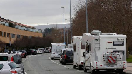 ¿Precisa Pamplona de un parking estable y vigilado para autocaravanas?