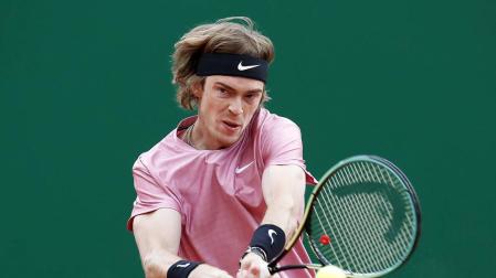 Rublev apea a Nadal en Montecarlo