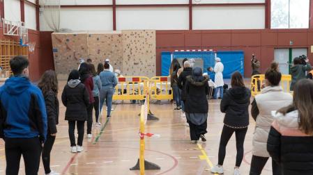 El cribado a los jóvenes de Villafranca detecta 3 positivos en 220 pruebas