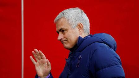 El Tottenham Hotspur despide a Mourinho