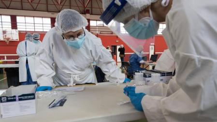 El número de nuevos contagios en Navarra se mantiene, por segundo día, en torno a los 140