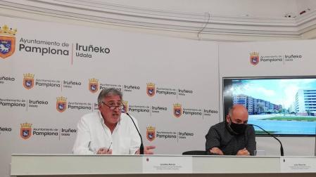 Joseba Asiron y Joxe Abaurrea, concejales de EH Bildu en el Ayuntamiento de Pamplona.