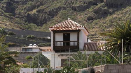 Dictan una orden de búsqueda internacional del padre que desapareció con sus hijas en Tenerife