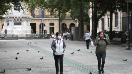 La peatonalización de Sarasate norte, a igual cota acera y calzada