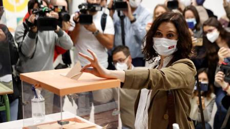 La participación es del 28,44% a las 13 horas, dos puntos más que en 2019