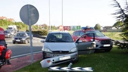 Un conductor reincidente sin carné cuadruplica la tasa de alcohol tras sufrir un accidente