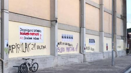 Geroa Bai denuncia "suciedad vertical" en Villava