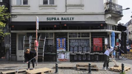 Bélgica reabre este sábado las terrazas tras seis meses de cierre y pone fin al toque de queda