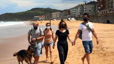 El primer día sin cierre perimetras tras el fin del estado de alarma, San Sebastián y Zarautz se confirmaron como dos de los destinos predilectos para los navarros