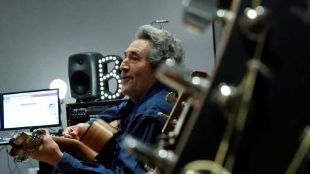 'El himno de la alegría', de Miguel Ríos, cierra la inauguración de la CoFE