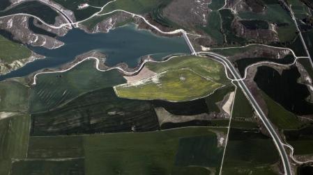Los regantes de la Ribera exigen que se ejecute toda la 2ª fase del Canal