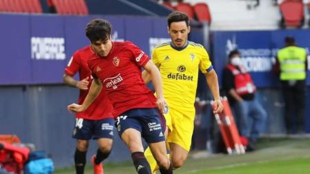 Osasuna-Cádiz en directo: sigue la narración minuto a minuto