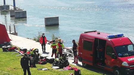 Hallan el cadáver del niño desaparecido en el río Ebro