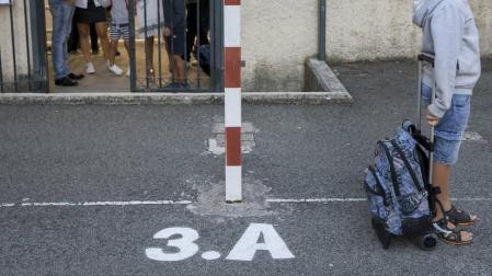 Suben a 1.110 los estudiantes confinados, tras los 95 de las últimas horas