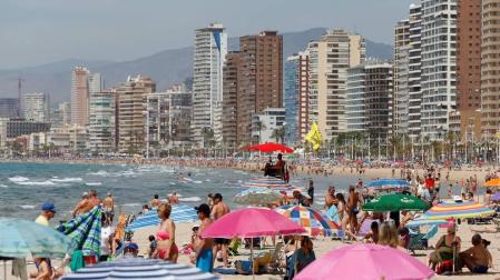 Atascos y playas concurridas en el primer fin de semana sin estado de alarma