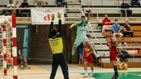 Anaitasuna logra un empate in extremis en Huesca