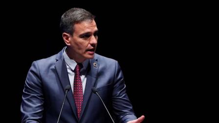 Sánchez garantiza la vacunación masiva en junio a los menores de 50 años