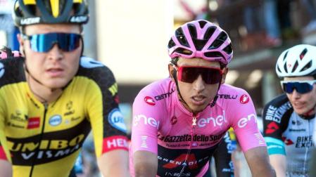 El Giro se anima con Bernal echando cuentas y los favoritos en 1 minuto