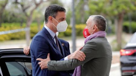 Sánchez anuncia un plan de choque para facilitar contratos a un millón de jóvenes