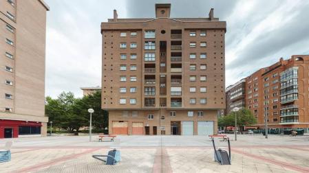 A la venta este piso moderno y con mucha luz junto a las universidades