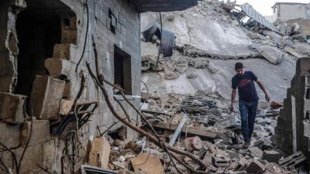 Nueva madrugada de extensos bombardeos israelíes en la Franja de Gaza