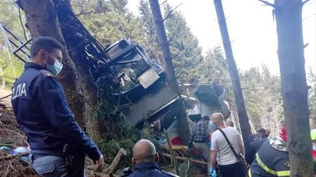 El cable que lo sustentaba se partió  en la parte más alta del recorrido