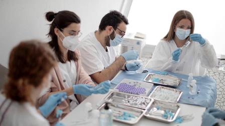 La evolución de la covid-19, a la baja o estable en la mayoría de comunidades